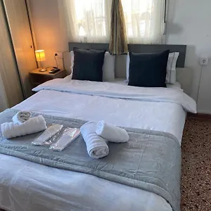 https://sunset-view-rooms.hotels-of-thessaloniki.com