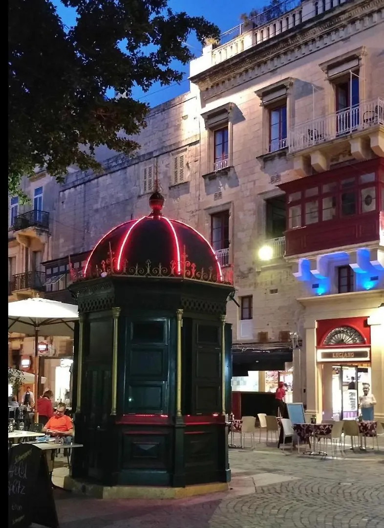 ** Pensiune Luciano Valletta Boutique Malta